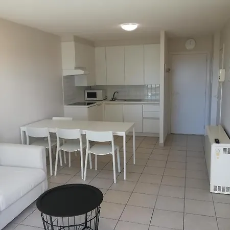 Bella Plaza * דה פאן